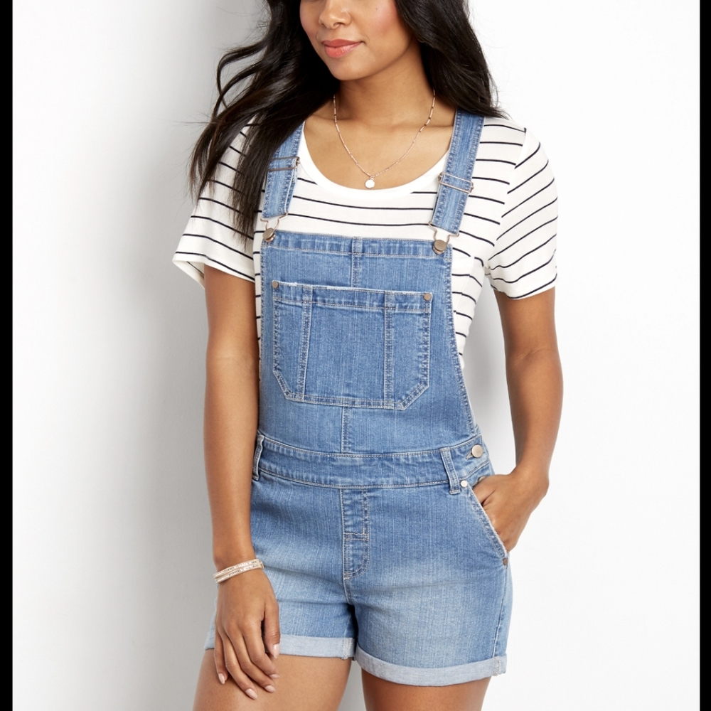 Maurices medium wash denim short overall